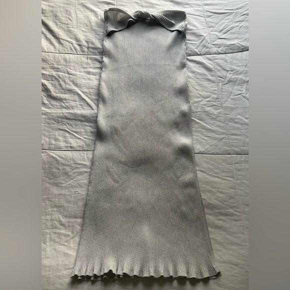 Devon Windsor Kade Twist Metallic Silver Stretch Knit Maxi Skirt XS Side Slit - Picture 3 of 9